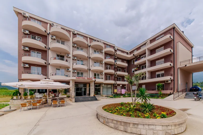 Hotel Novi - Image 1
