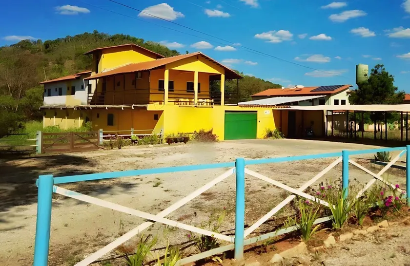 Pousada Sunflower - Image 1