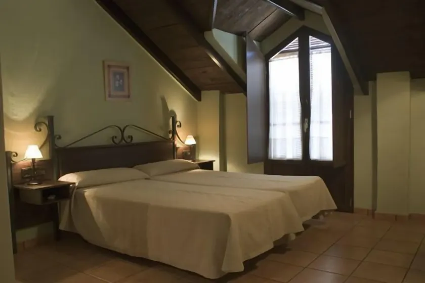 Hotel Rural Huerta del Laurel - Image 1