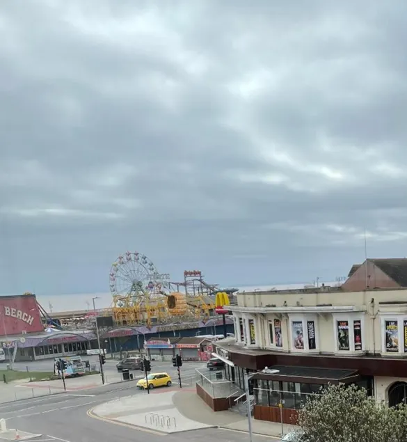 GNDJ Hotel Skegness - Image 1