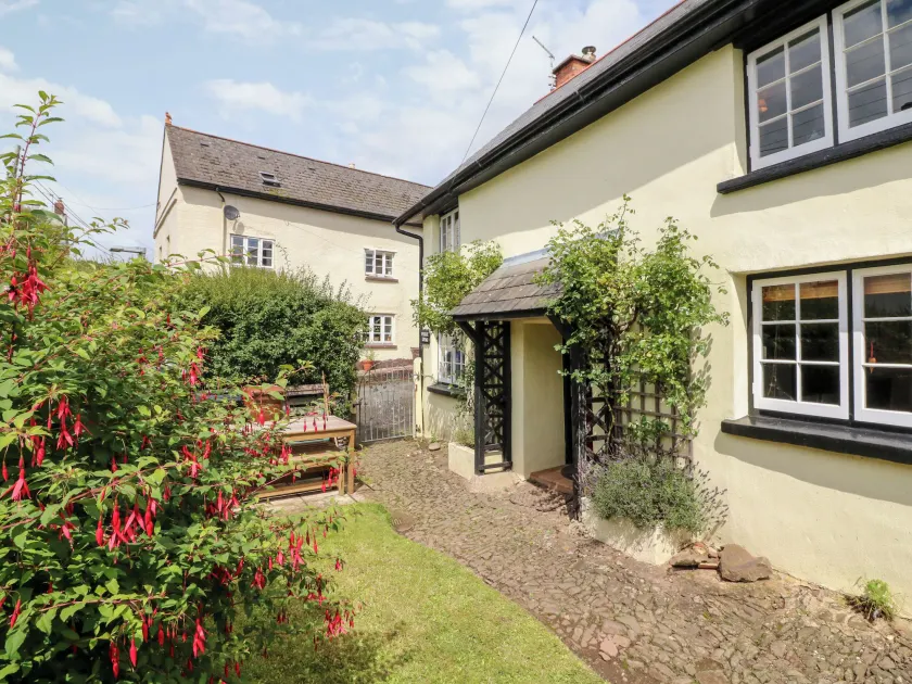 Westgate Cottage - Image 1
