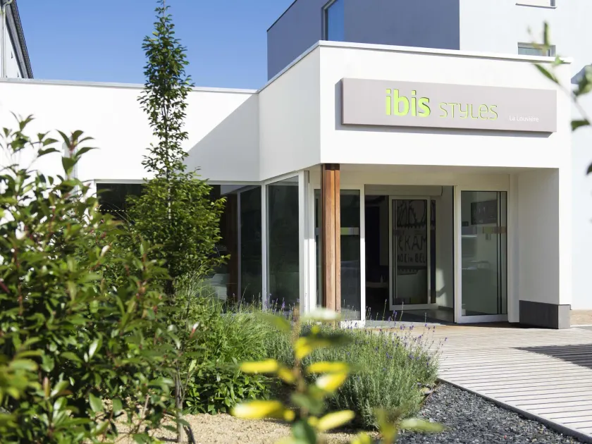 Ibis Styles La Louvière - Image 1