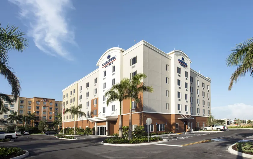 Candlewood Suites - Miami Exec Airport - Kendall by IHG - Image 1