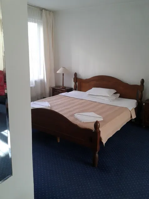 Hotel Rotasar - Image 1