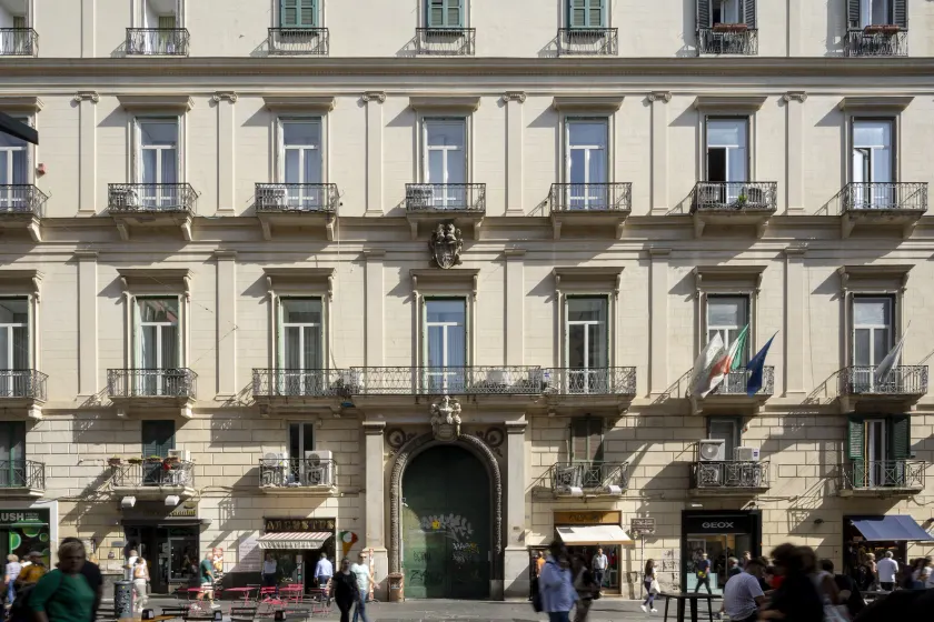 Napolit'amo Hotel Principe - Image 1