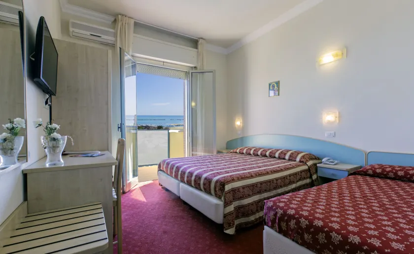 Hotel Silver - Image 1