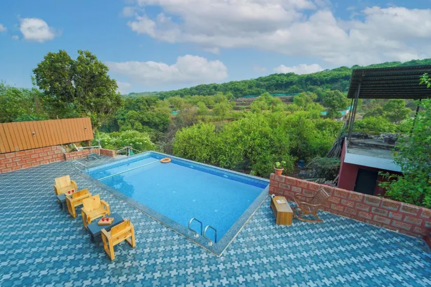 Treebo La Paradise with Swimming Pool - Image 1
