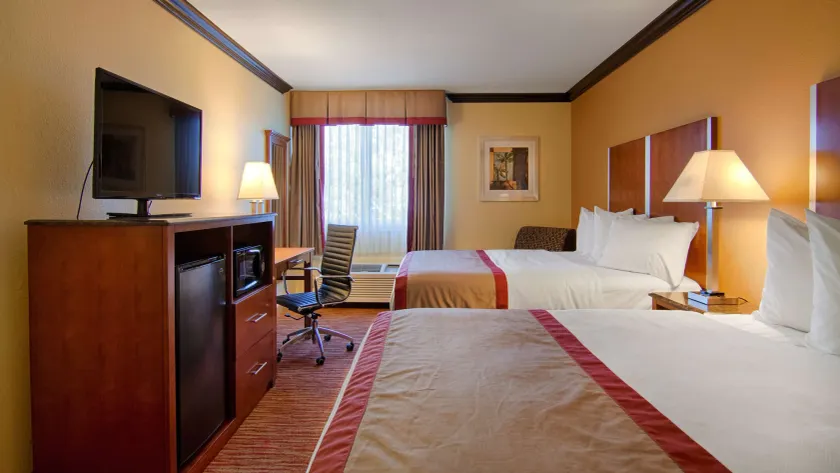 Best Western Ft Lauderdale I-95 Inn - Image 1