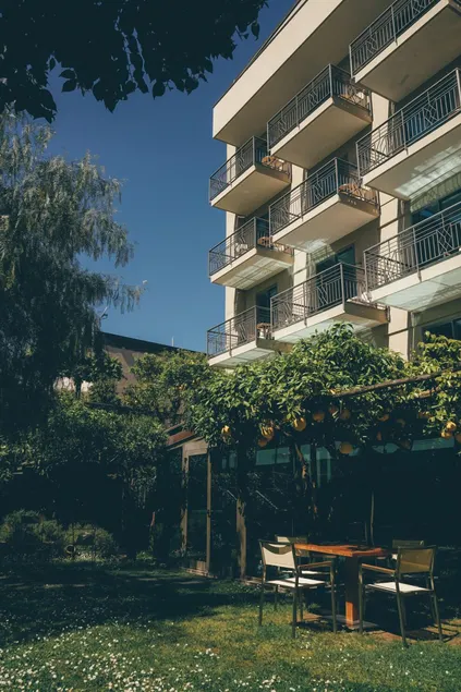 Hotel Forum - Image 1