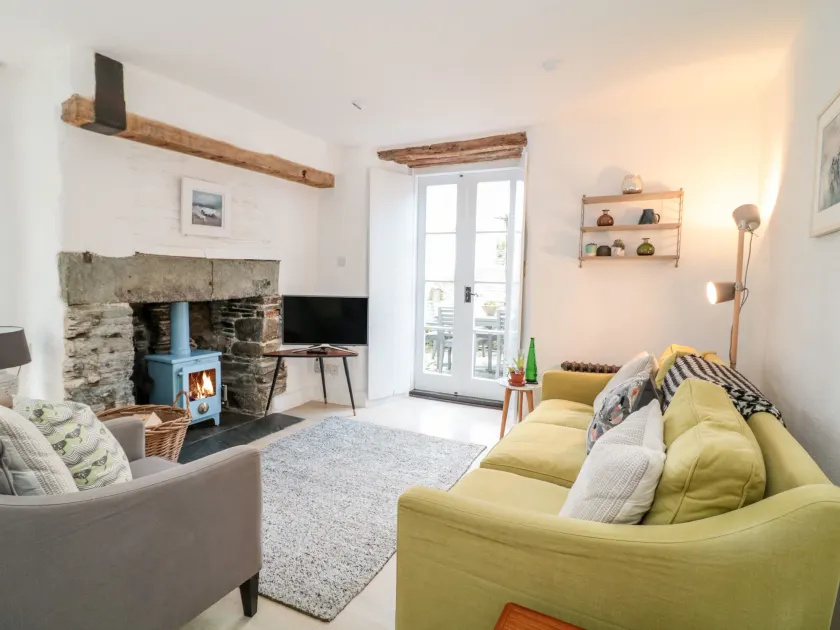 1 Jubilee Cottage - Image 1