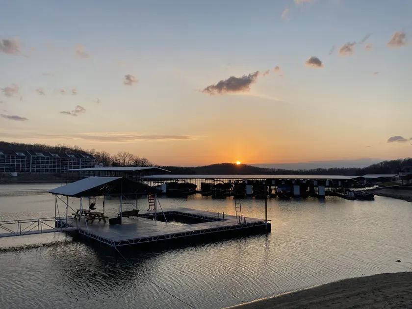 Niangua Hills Resort - Image 1