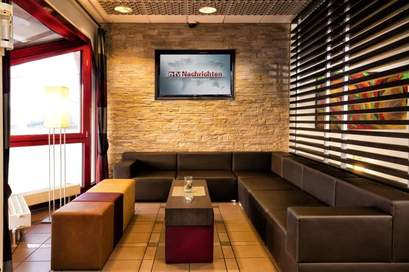 LOFTSTYLE Hotel Gerlingen, Sure Hotel Collection by Best Western - Vestíbulo