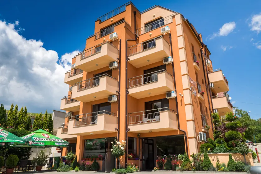 City Blagoevgrad Family Hotel - Image 1