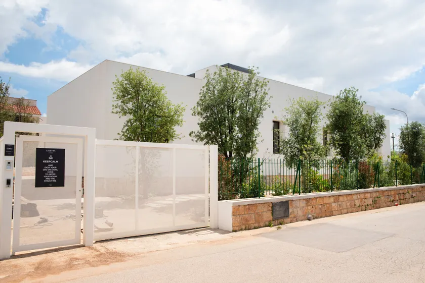 Lisetta Gardens Boutique - Image 1