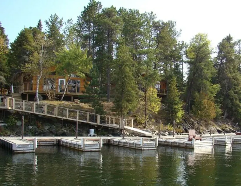 Tomahawk Resort - Image 1