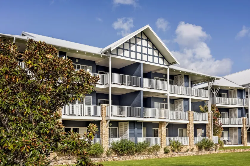 Caves House Hotel - Image 1