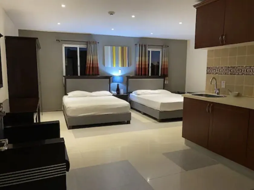 Curacao Suites Hotel - Image 1