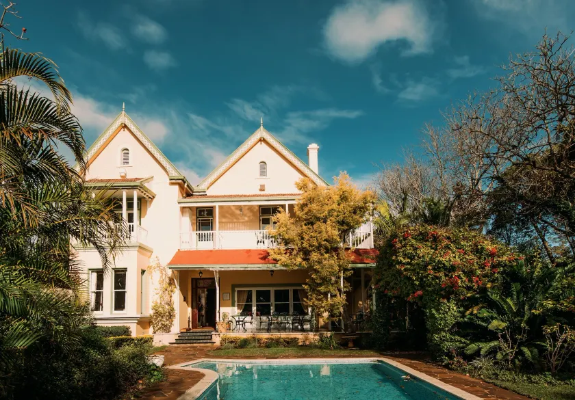 Hacklewood Hill Country House - Image 1