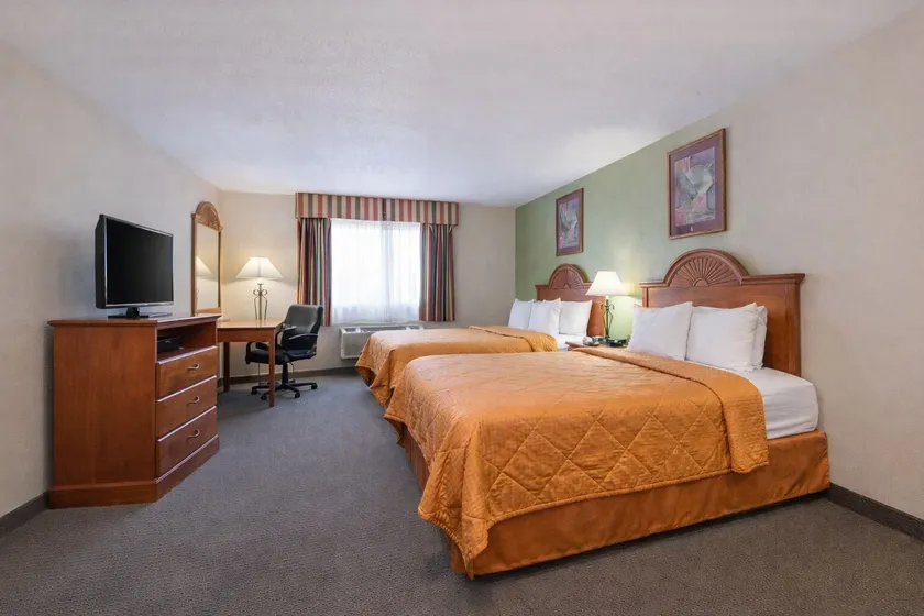 Knights Inn Gallup at 3208 W Hwy 66 - Image 1