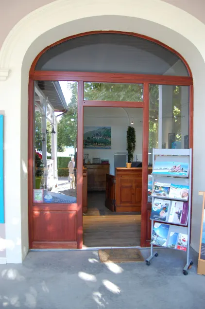 Le Pavillon des Fleurs - Entrée intérieure
