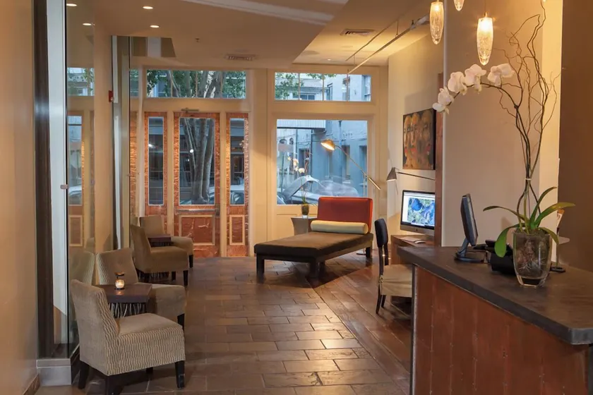 Loft 523 - Image 1