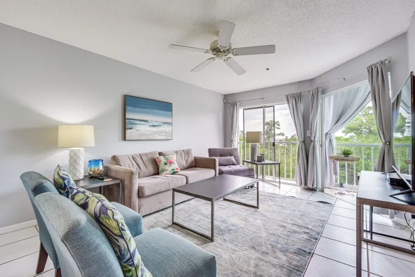 Pool Access, Walk to Manatee Beach: Coastal Condo - Image 1
