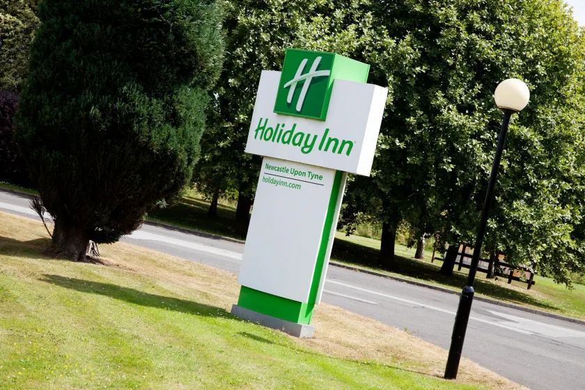Holiday Inn Newcastle Gosforth Park by IHG - Image 1