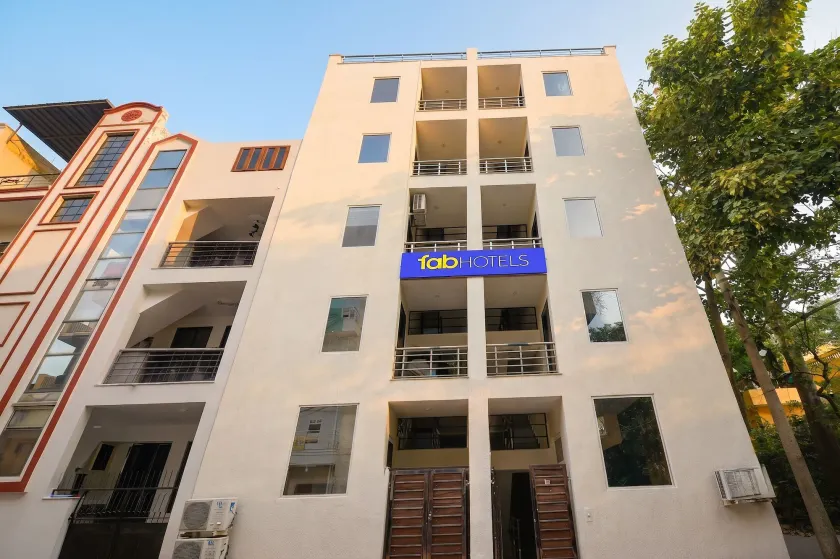Arpit Residency 28 - Image 1