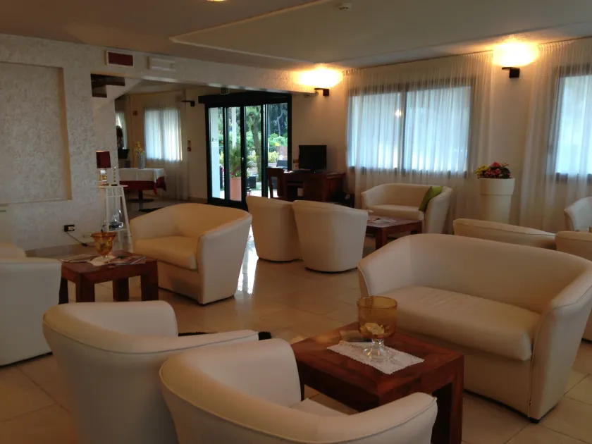 Hotel Centrale FRONTE MARE - Hall