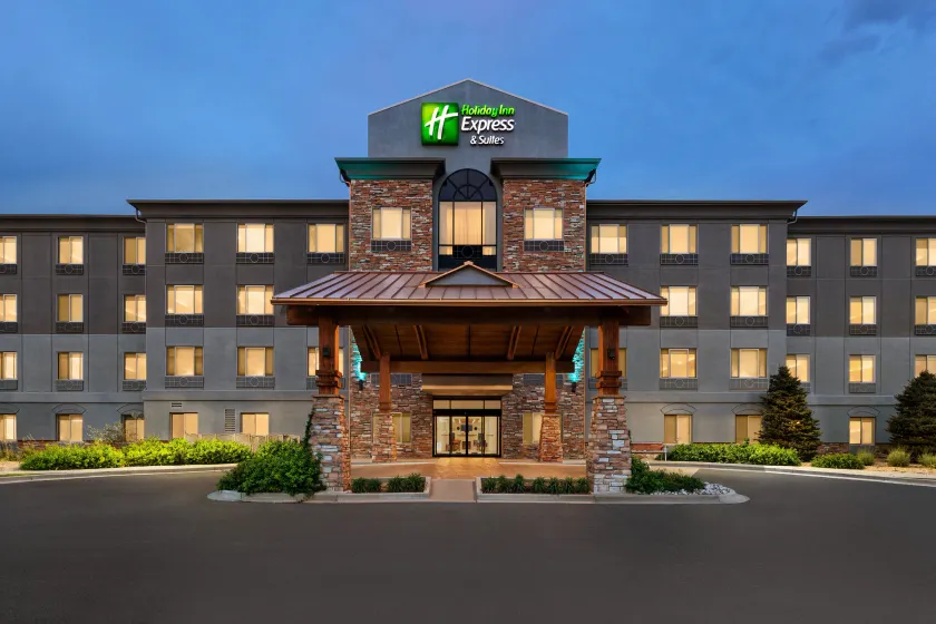 Holiday Inn Express & Suites Denver Airport by IHG - Image 1