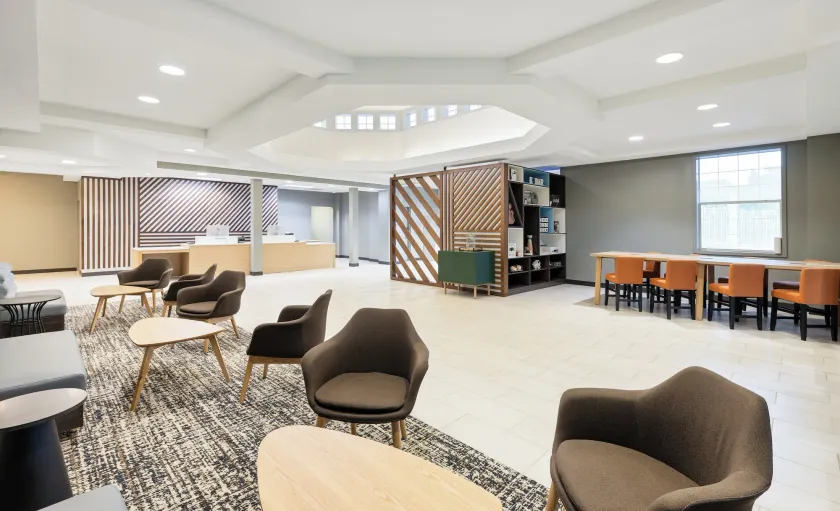 Holiday Inn Redding by IHG - Image 1