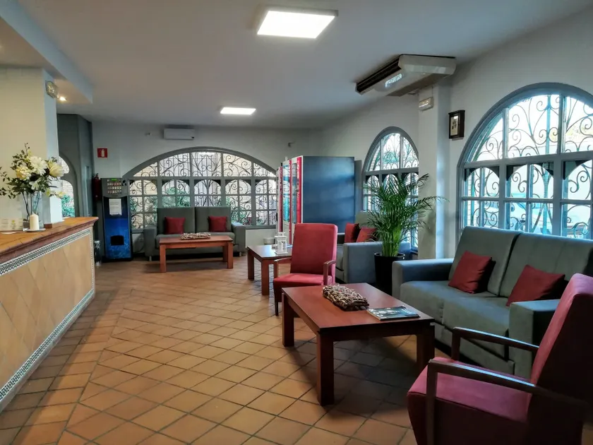 Apartamentos Puerta del Sur - Image 1