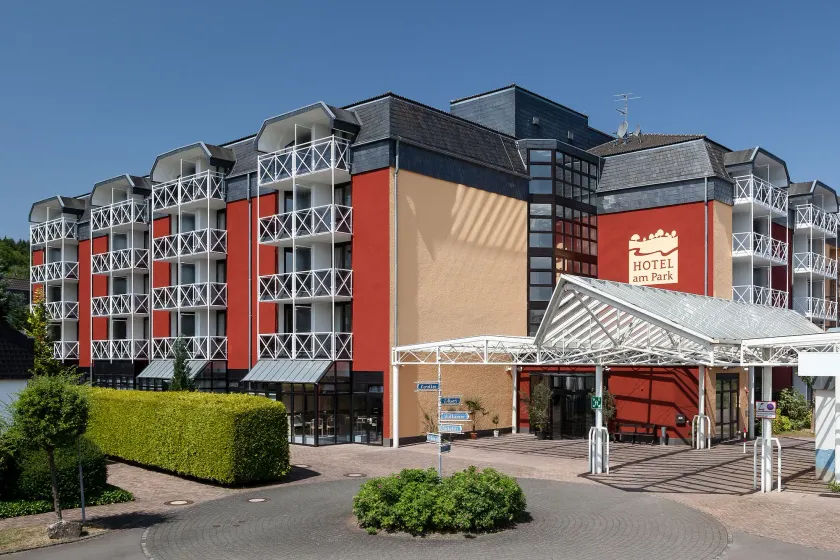Hotel am Park - Image 1