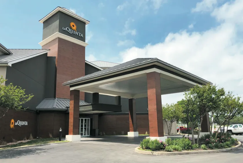 La Quinta by Wyndham Austin Airport - Image 1
