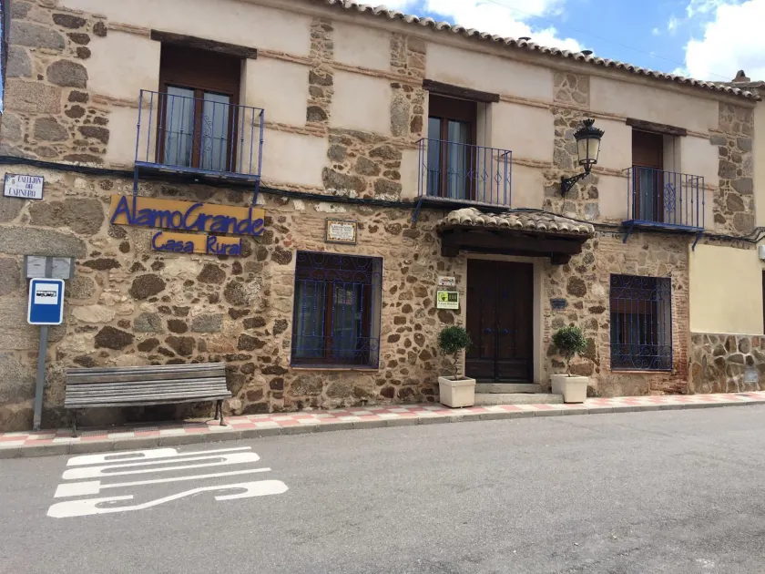 Casa Rural Álamo Grande - Image 1