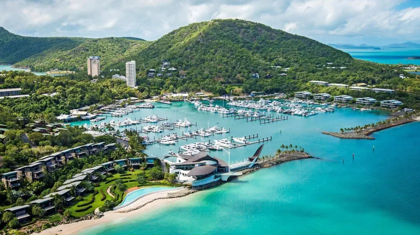 Hamilton Island Holiday Homes - Image 1