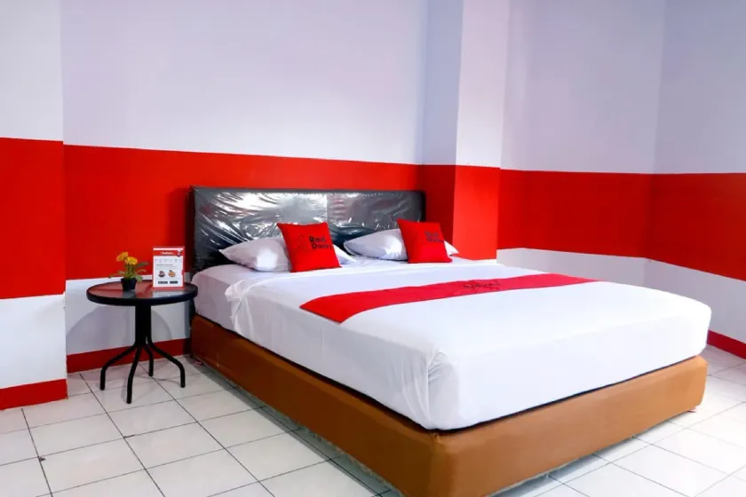 RedDoorz near Sam Ratulangi Manado - Image 1