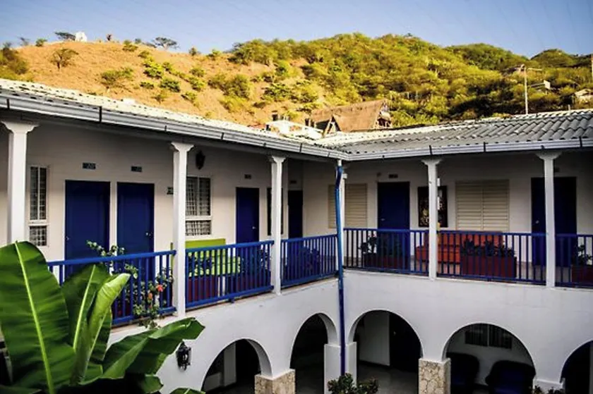 La Ballena Azul Hotel - Image 1