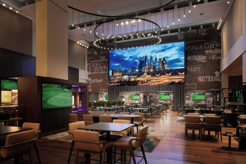 Kansas City Marriott Downtown - Image 1