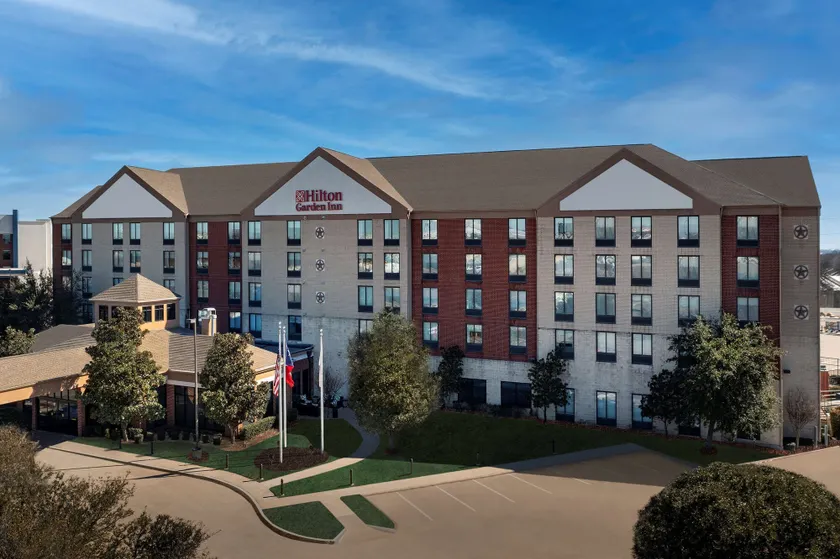 Hilton Garden Inn Dallas/Duncanville - Image 1