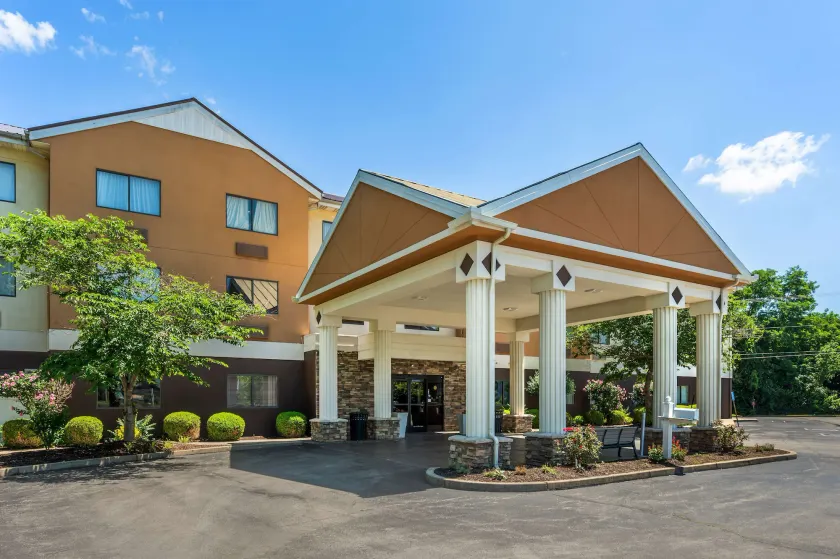 Best Western Plus Georgetown Corporate Center Hotel - Image 1