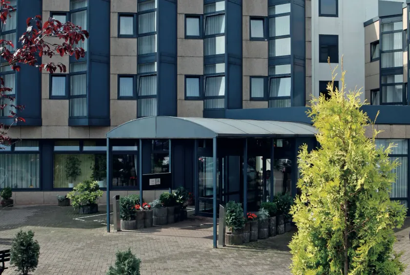 H+ Hotel Köln Brühl - Image 1