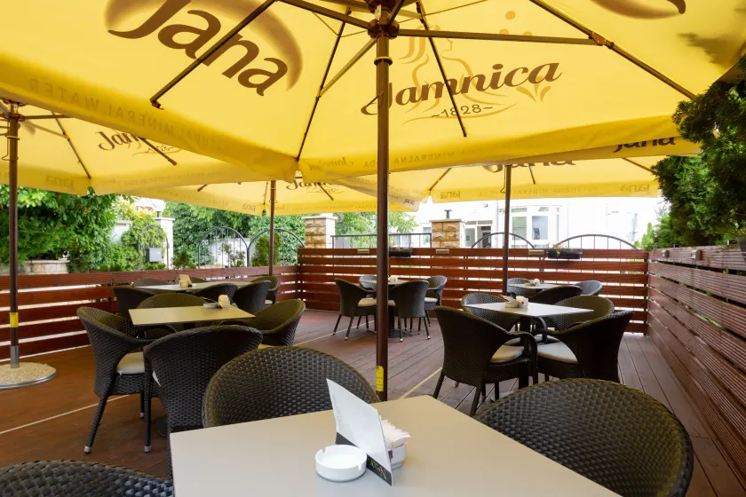Hotel Vila Tina - Image 1