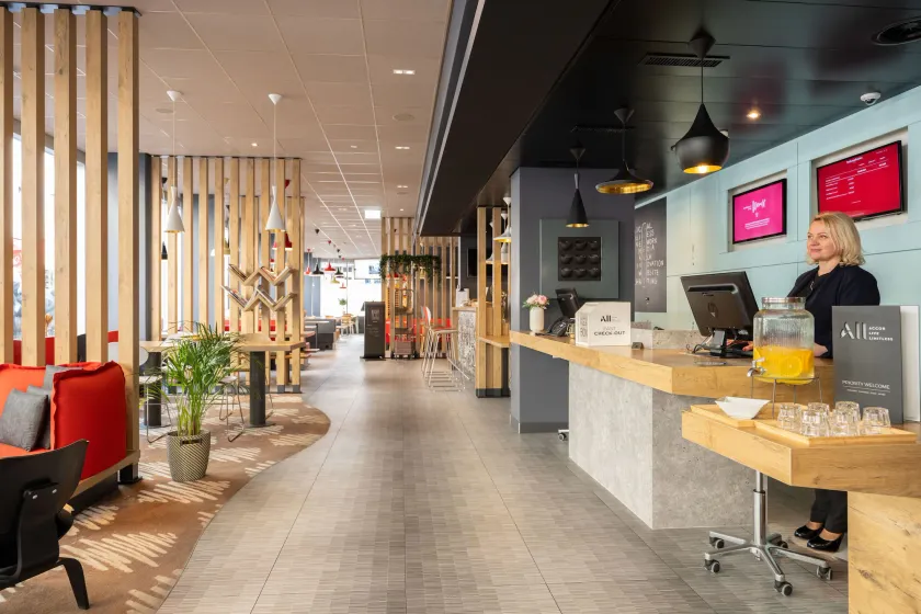 ibis Geneve Centre Lac - Lobby