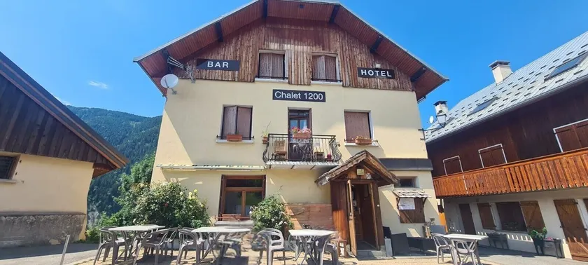 Chalet 1200 - Image 1