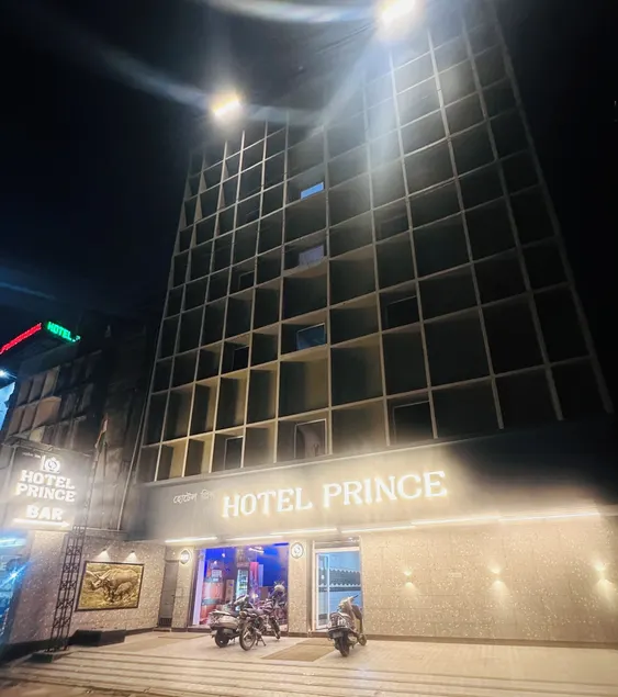 Hotel Prince - Image 1