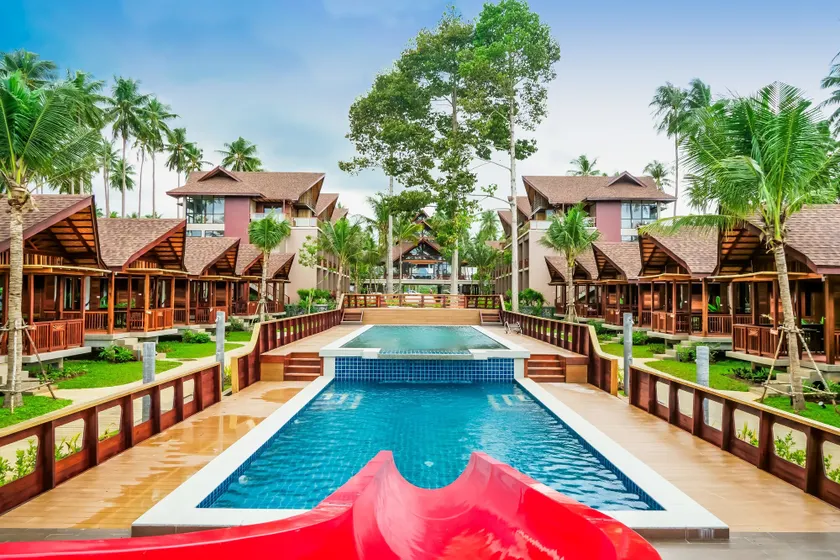 Khanom Cabana Beach Resort - Image 1