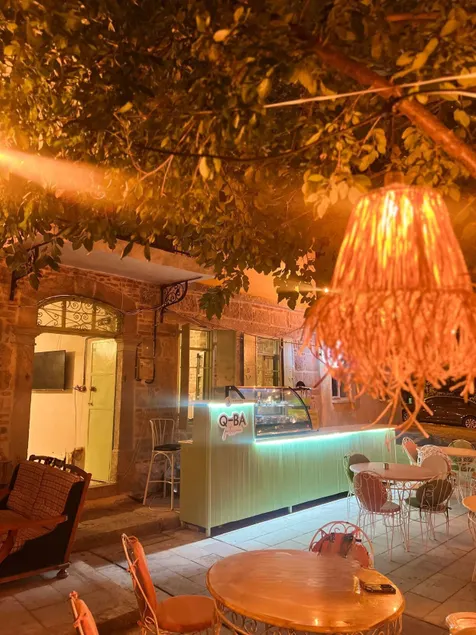 Asclepius Boutique Hotel & Cafe - Image 1