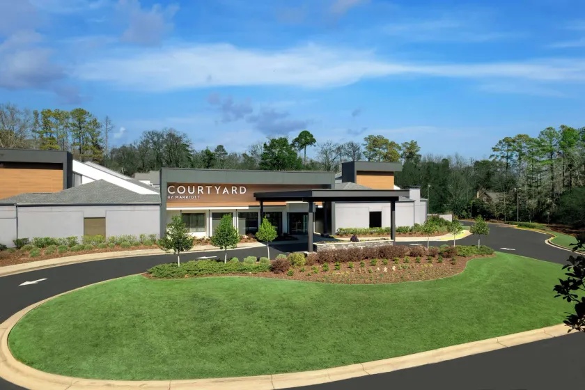 Courtyard by Marriott Birmingham Homewood - Image 1