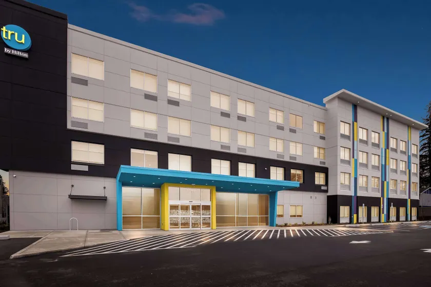 Tru By Hilton Aloha Beaverton - Image 1